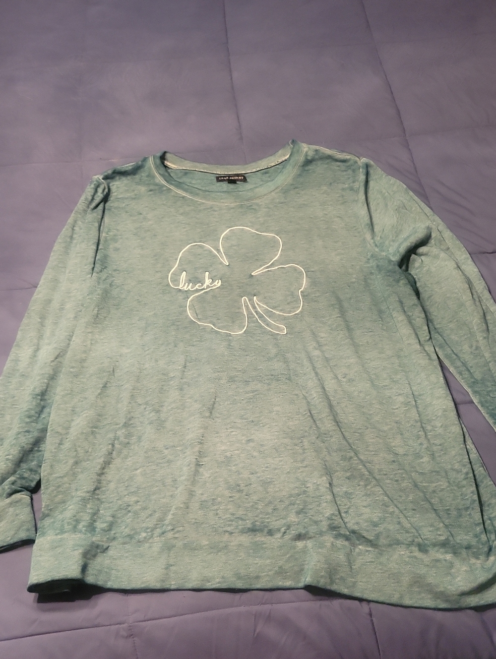 Lane Bryant Brand Teal Heathered Long-Sleeve Clover Graphic Top